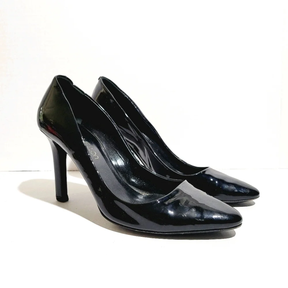 TAMARA MELLON Black Patent Leather Pumps Heels 7.5